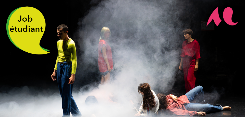 sc&egrave;ne de th&eacute;&acirc;tre