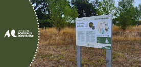 panneau d'information sur le parcours biodiversit&eacute;